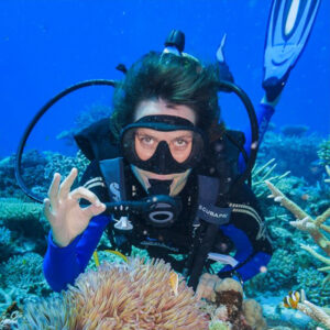 Fishing Townsville Diver Great Barrier Reef man diving